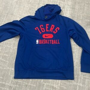 NBA 76ers hoodie